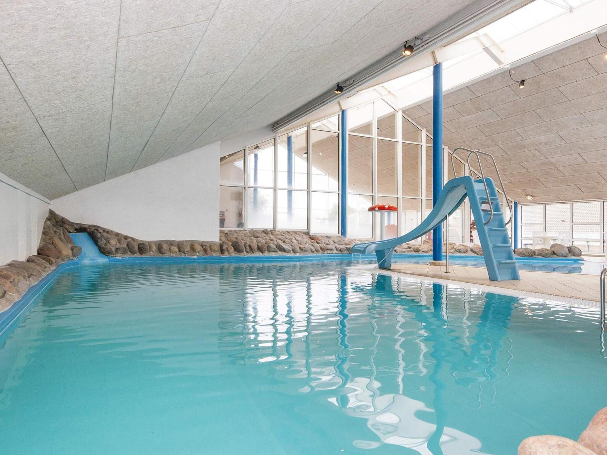 4 Person Holiday Home On A Holiday Park In Hemmet Esterno foto