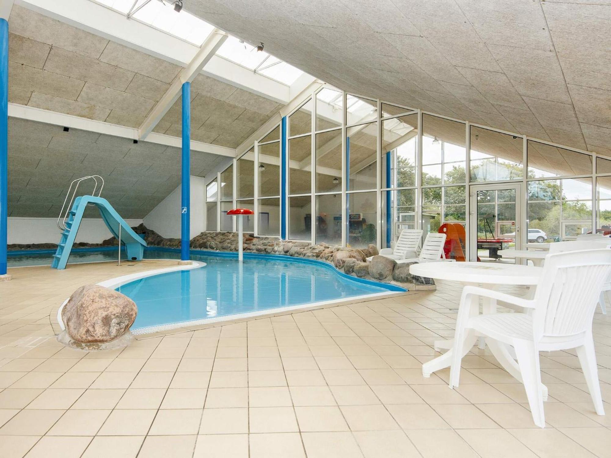 4 Person Holiday Home On A Holiday Park In Hemmet Esterno foto