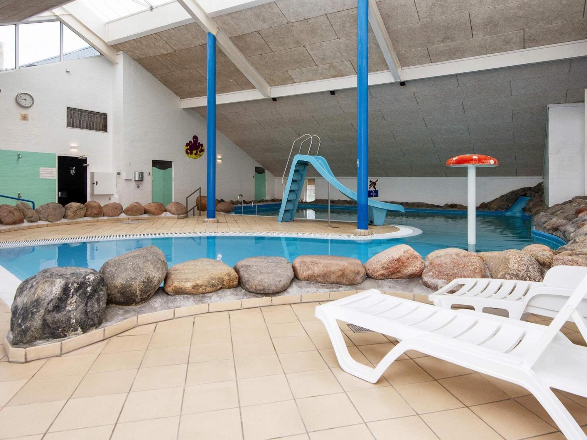 4 Person Holiday Home On A Holiday Park In Hemmet Esterno foto